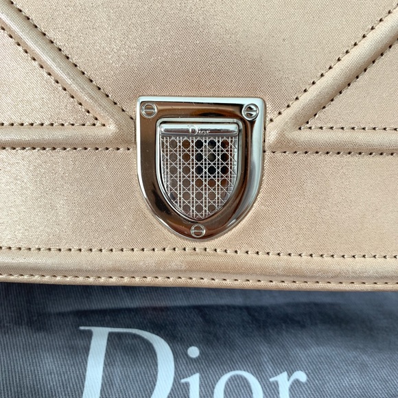 SOLD Limited Edition Diorama - Picture 2 of 10